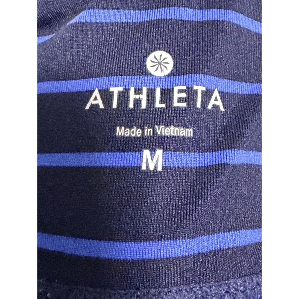 Athleta Chaturanga Navy Blue Striped Capri Leggings size medium